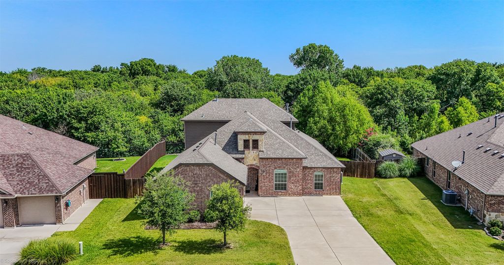 1006 Lombard Drive, Rockwall, TX 75087