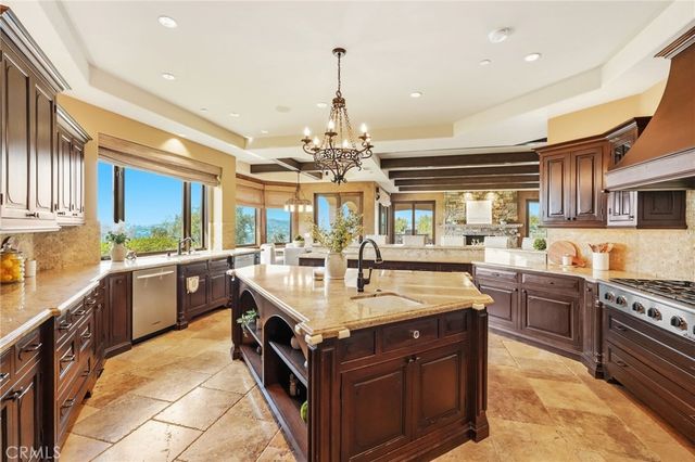 19742 Hi Top Lane S, Orange, CA 92869