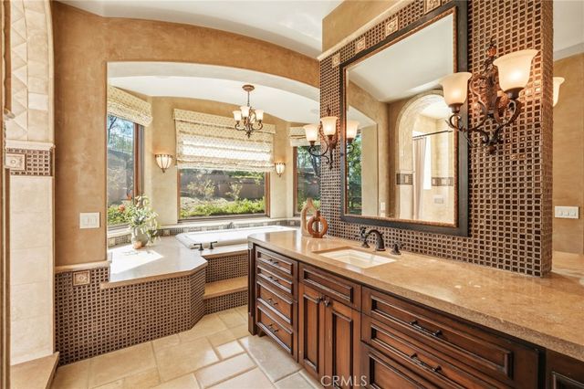 19742 Hi Top Lane S, Orange, CA 92869