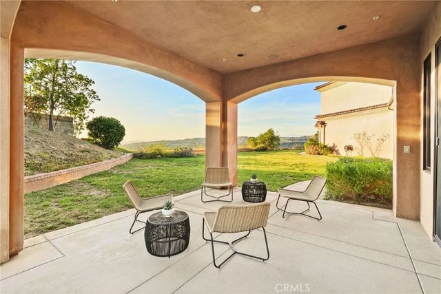 19742 Hi Top Lane S, Orange, CA 92869