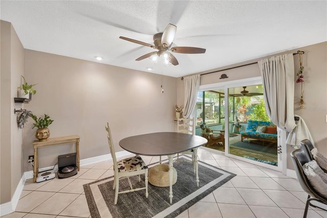 13921 CHERRY DALE LANE, Tampa, FL 33618