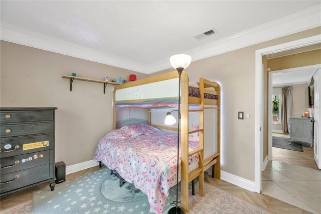 13921 CHERRY DALE LANE, Tampa, FL 33618