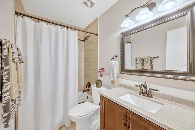 13921 CHERRY DALE LANE, Tampa, FL 33618