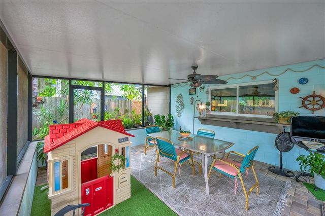 13921 CHERRY DALE LANE, Tampa, FL 33618