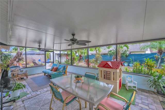 13921 CHERRY DALE LANE, Tampa, FL 33618