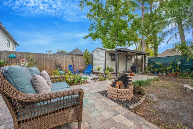 13921 CHERRY DALE LANE, Tampa, FL 33618