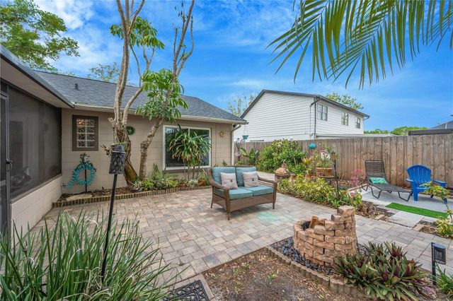 13921 CHERRY DALE LANE, Tampa, FL 33618