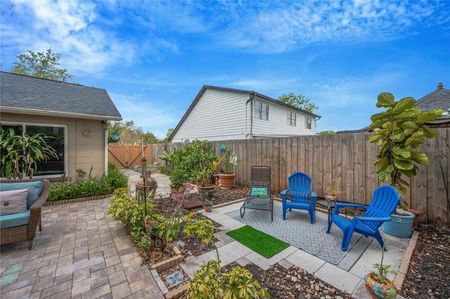 13921 CHERRY DALE LANE, Tampa, FL 33618