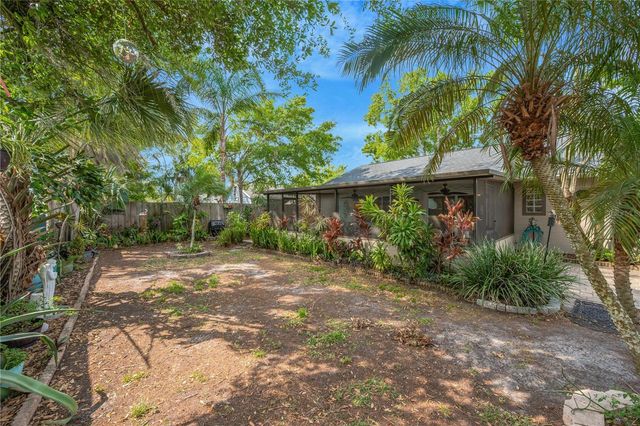 13921 CHERRY DALE LANE, Tampa, FL 33618