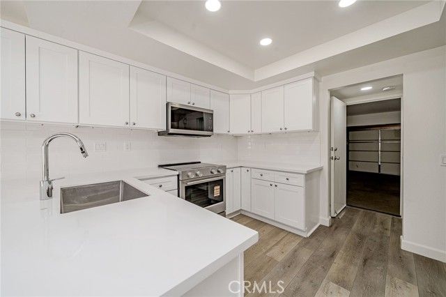 2440 Applewood, Fullerton, CA 92833