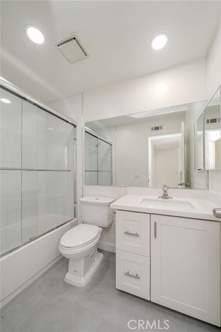 2440 Applewood, Fullerton, CA 92833