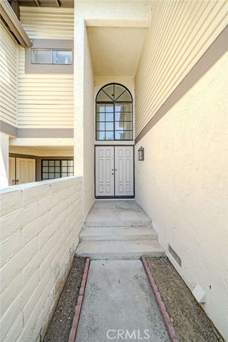 2440 Applewood, Fullerton, CA 92833