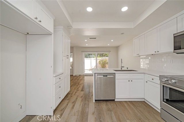 2440 Applewood, Fullerton, CA 92833