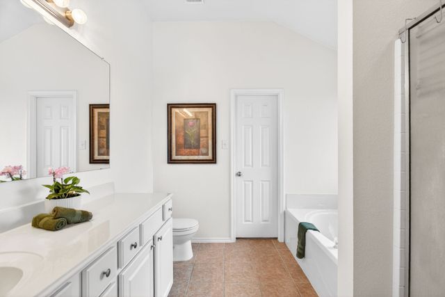 1229 Hickory Bend Lane, Fort Worth, TX 76108
