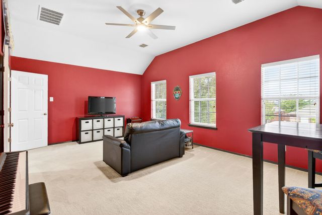 1229 Hickory Bend Lane, Fort Worth, TX 76108
