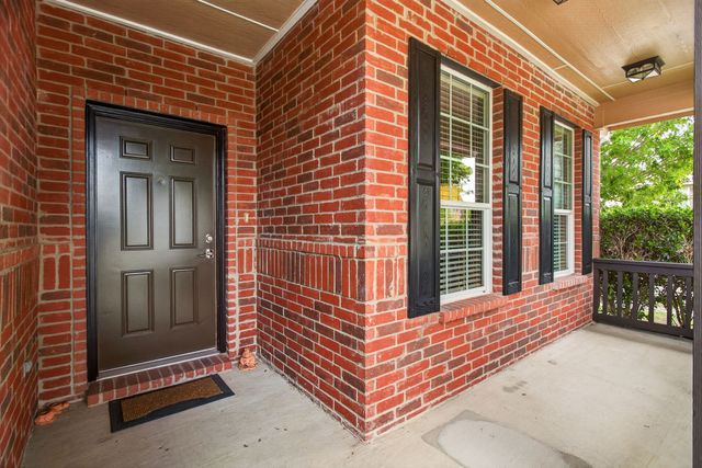 1229 Hickory Bend Lane, Fort Worth, TX 76108