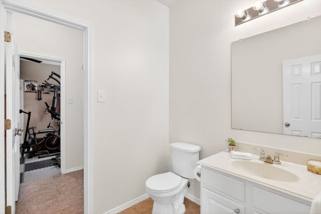 1229 Hickory Bend Lane, Fort Worth, TX 76108