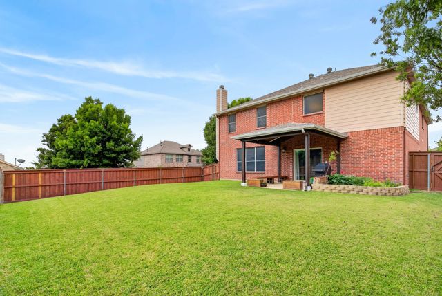 1229 Hickory Bend Lane, Fort Worth, TX 76108