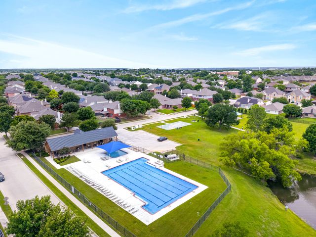 1229 Hickory Bend Lane, Fort Worth, TX 76108
