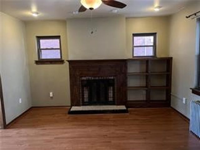 2161 Lowrie St, Troy Hill, PA 15212