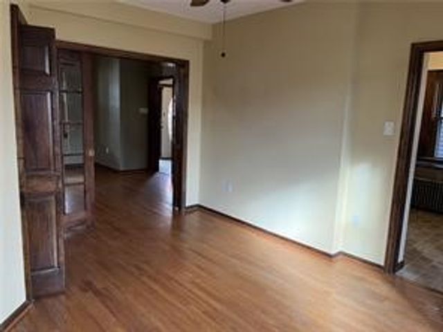 2161 Lowrie St, Troy Hill, PA 15212