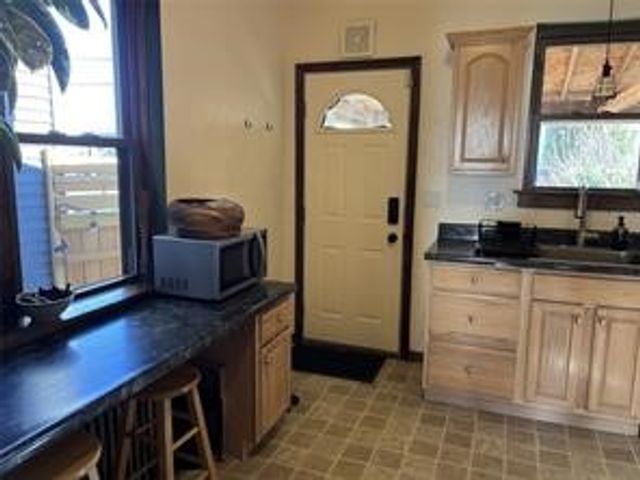 2161 Lowrie St, Troy Hill, PA 15212