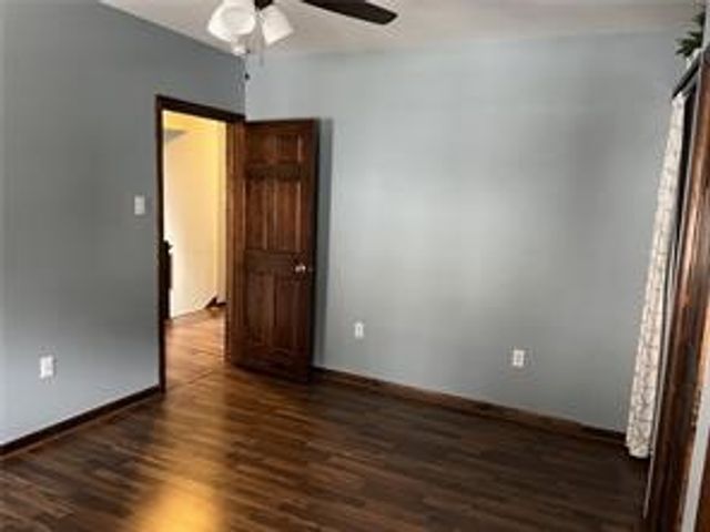 2161 Lowrie St, Troy Hill, PA 15212