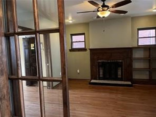 2161 Lowrie St, Troy Hill, PA 15212