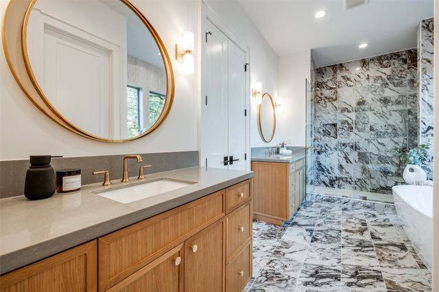 2413 Brun Street A, Houston, TX 77019
