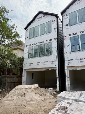 2413 Brun Street A, Houston, TX 77019