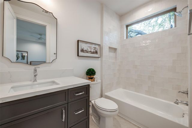 2413 Brun Street A, Houston, TX 77019
