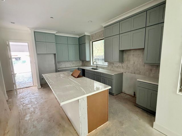 2413 Brun Street A, Houston, TX 77019