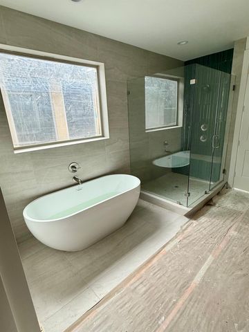 2413 Brun Street A, Houston, TX 77019