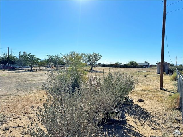 6064 W Chino Drive, Golden Valley, AZ 86413