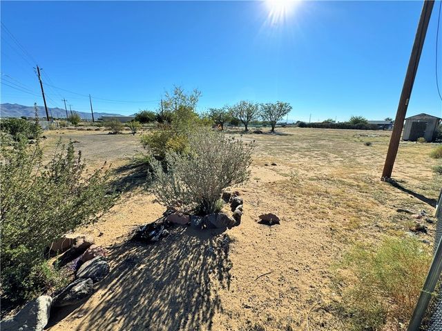 6064 W Chino Drive, Golden Valley, AZ 86413