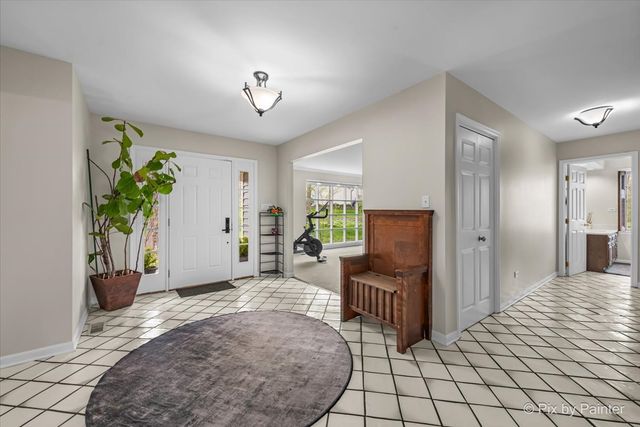 5N617 Forest Glen Lane, St. Charles, IL 60175