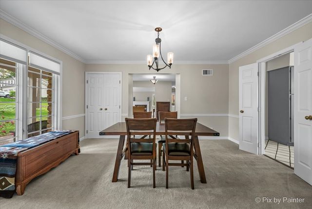 5N617 Forest Glen Lane, St. Charles, IL 60175