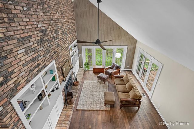 5N617 Forest Glen Lane, St. Charles, IL 60175