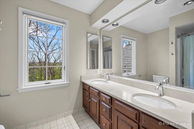 5N617 Forest Glen Lane, St. Charles, IL 60175