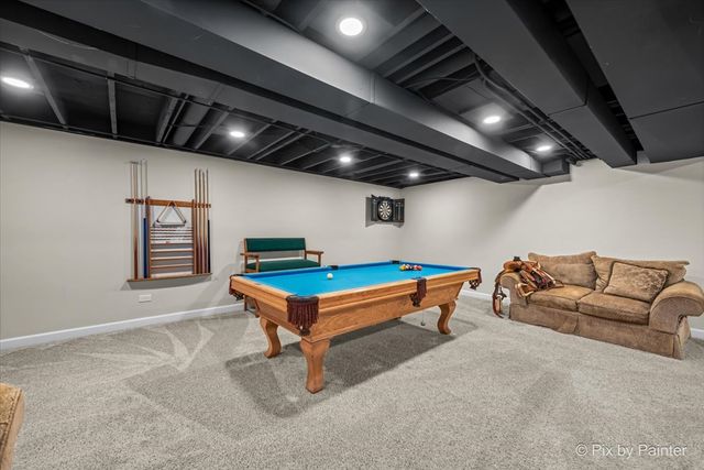 5N617 Forest Glen Lane, St. Charles, IL 60175