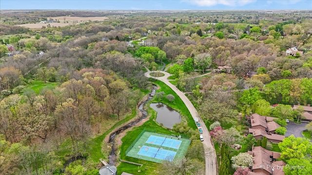 5N617 Forest Glen Lane, St. Charles, IL 60175