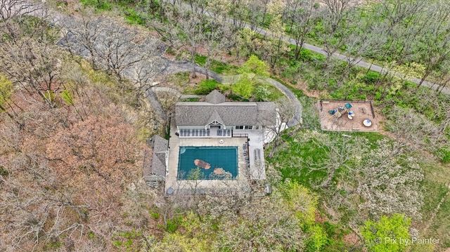 5N617 Forest Glen Lane, St. Charles, IL 60175