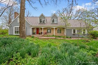 5N617 Forest Glen Lane, St. Charles, IL 60175