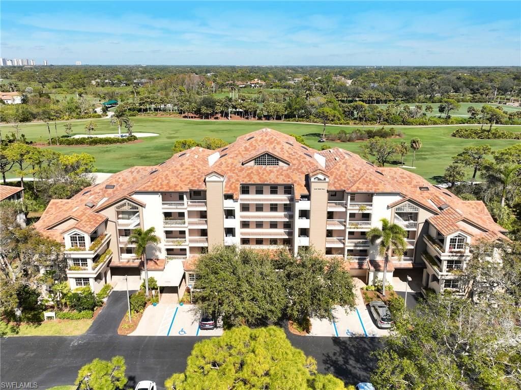 26890 Wedgewood DR 403, BONITA SPRINGS, FL 34134 — exterior