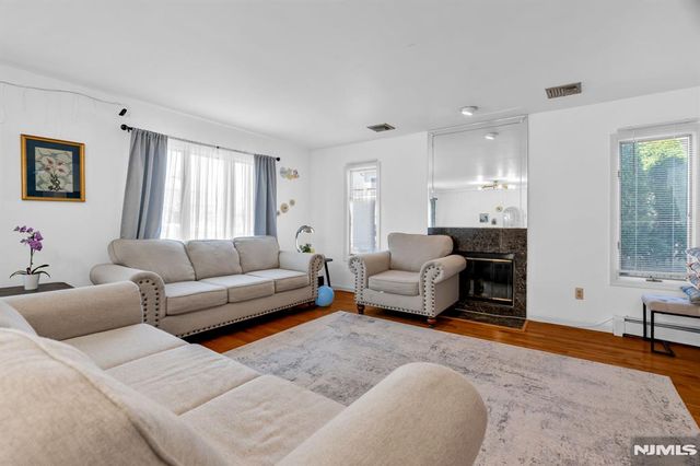 266 Garibaldi Avenue 9, Lodi, NJ 07644