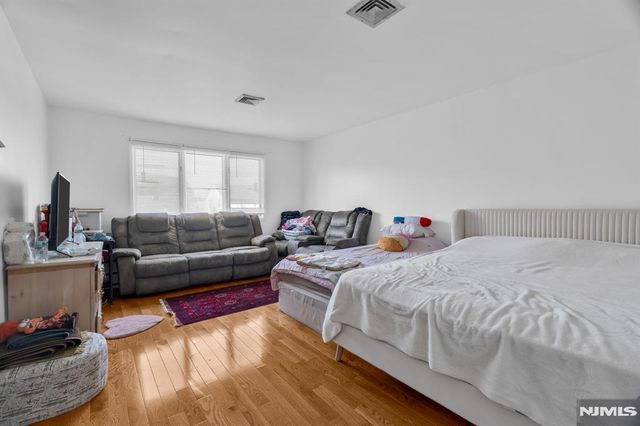 266 Garibaldi Avenue 9, Lodi, NJ 07644