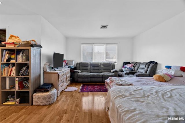 266 Garibaldi Avenue 9, Lodi, NJ 07644