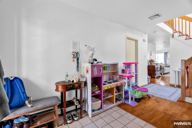 266 Garibaldi Avenue 9, Lodi, NJ 07644