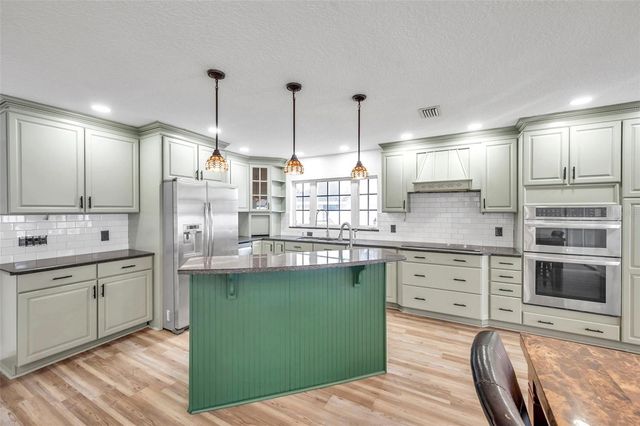 1520 WINDMILL POINTE ROAD, Palm Harbor, FL 34685