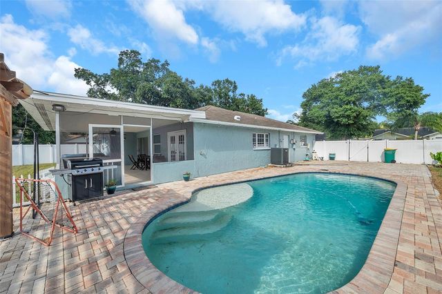 1520 WINDMILL POINTE ROAD, Palm Harbor, FL 34685